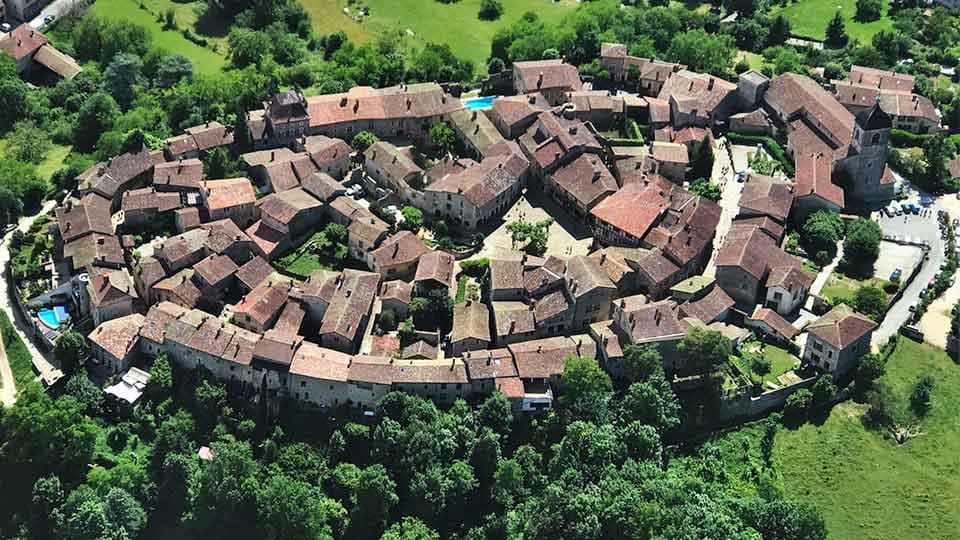Pérouges
